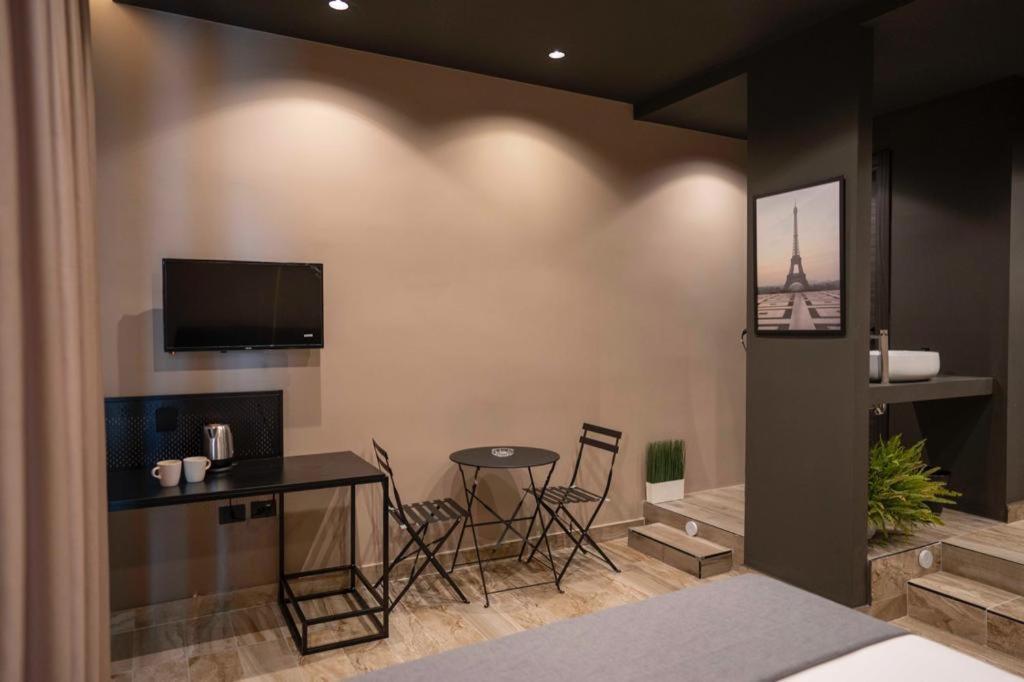 Favorite Room Nola Exterior photo
